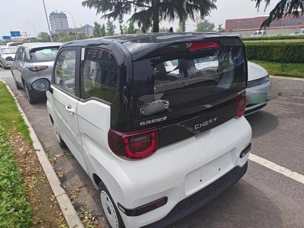Chery QQ Ice Cream 2025 205km Qi Energy Version — миниатюра 4