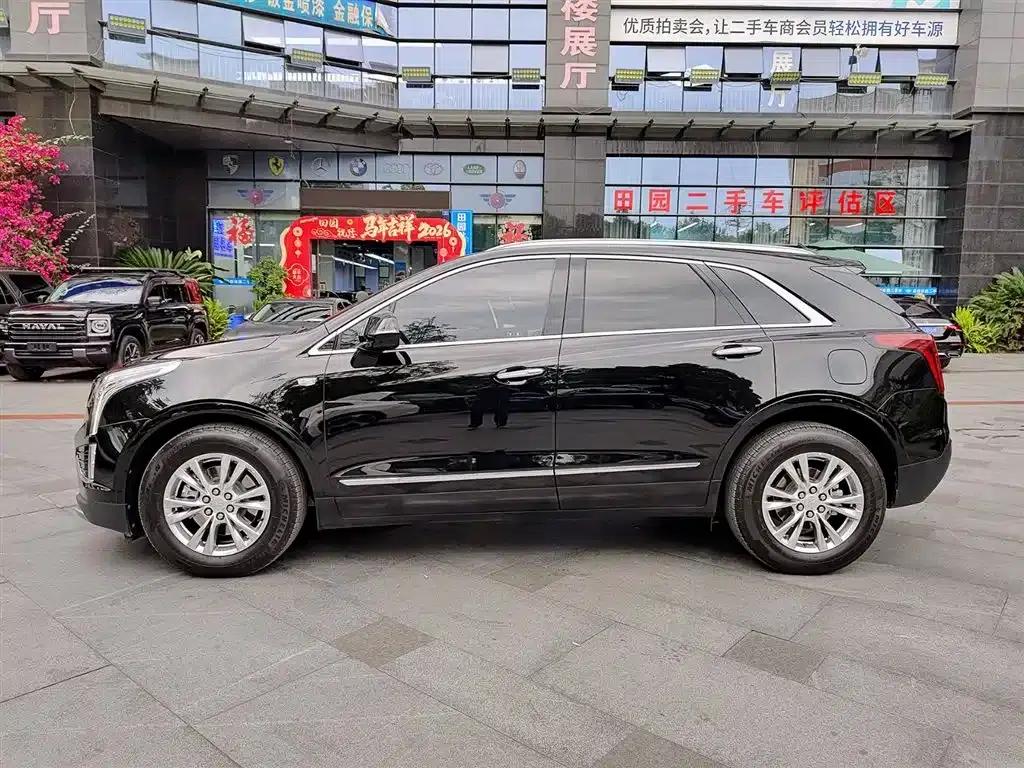 Cadillac XT5 2024 2.0T 2WD Fashion Edition — миниатюра 3