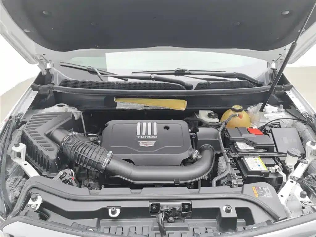 Cadillac XT5 2020 28T AWD Luxury — миниатюра 6