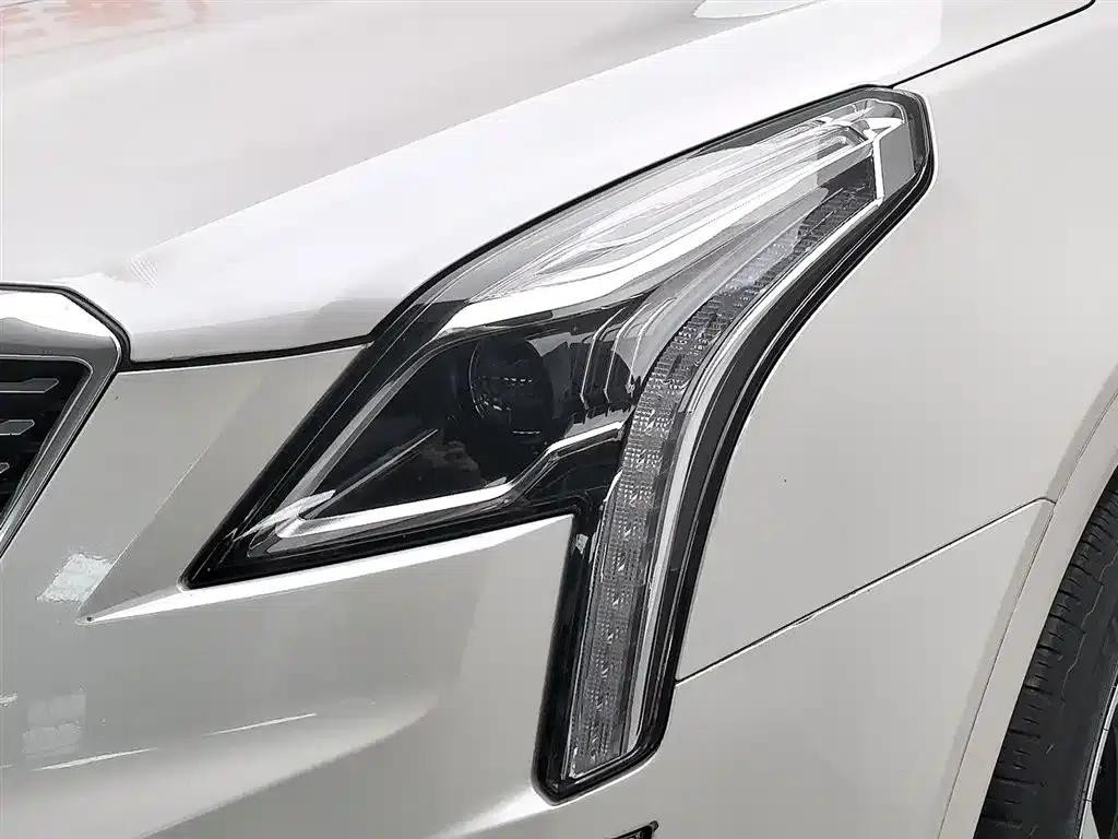 Cadillac XT5 2020 28T AWD Luxury — миниатюра 7