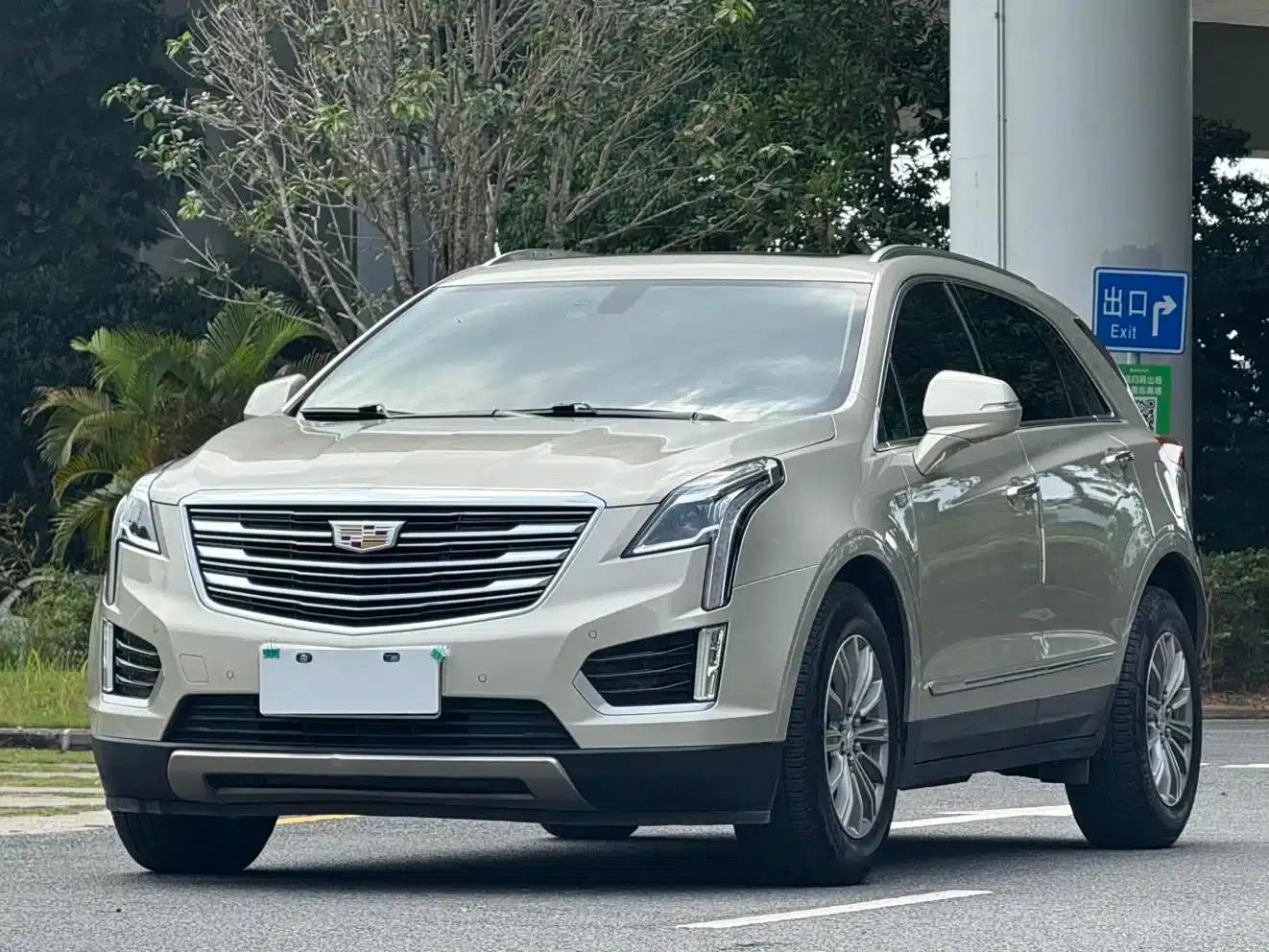 Cadillac XT5 2016 28T AWD Luxury — миниатюра 1