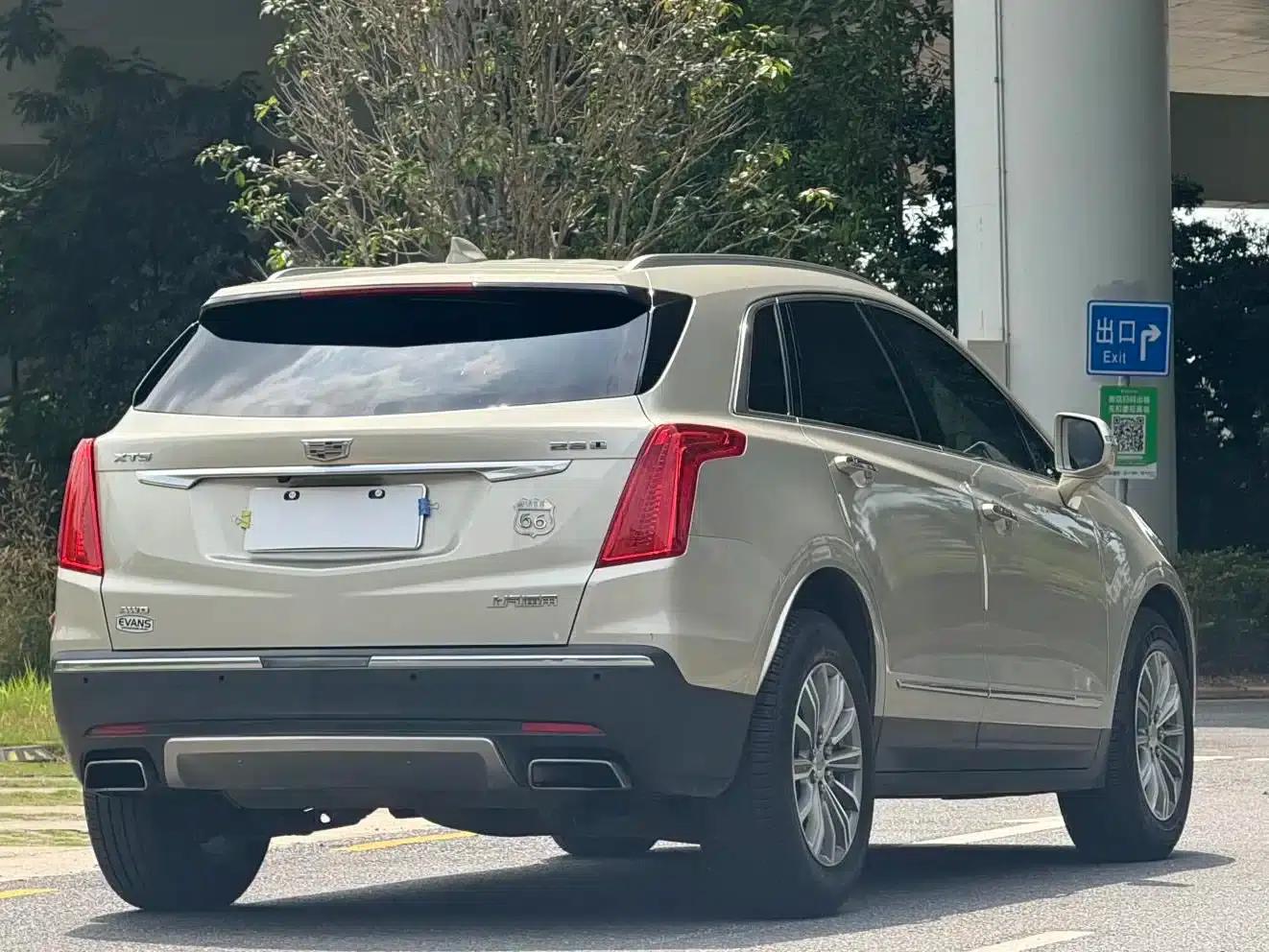Cadillac XT5 2016 28T AWD Luxury — миниатюра 4
