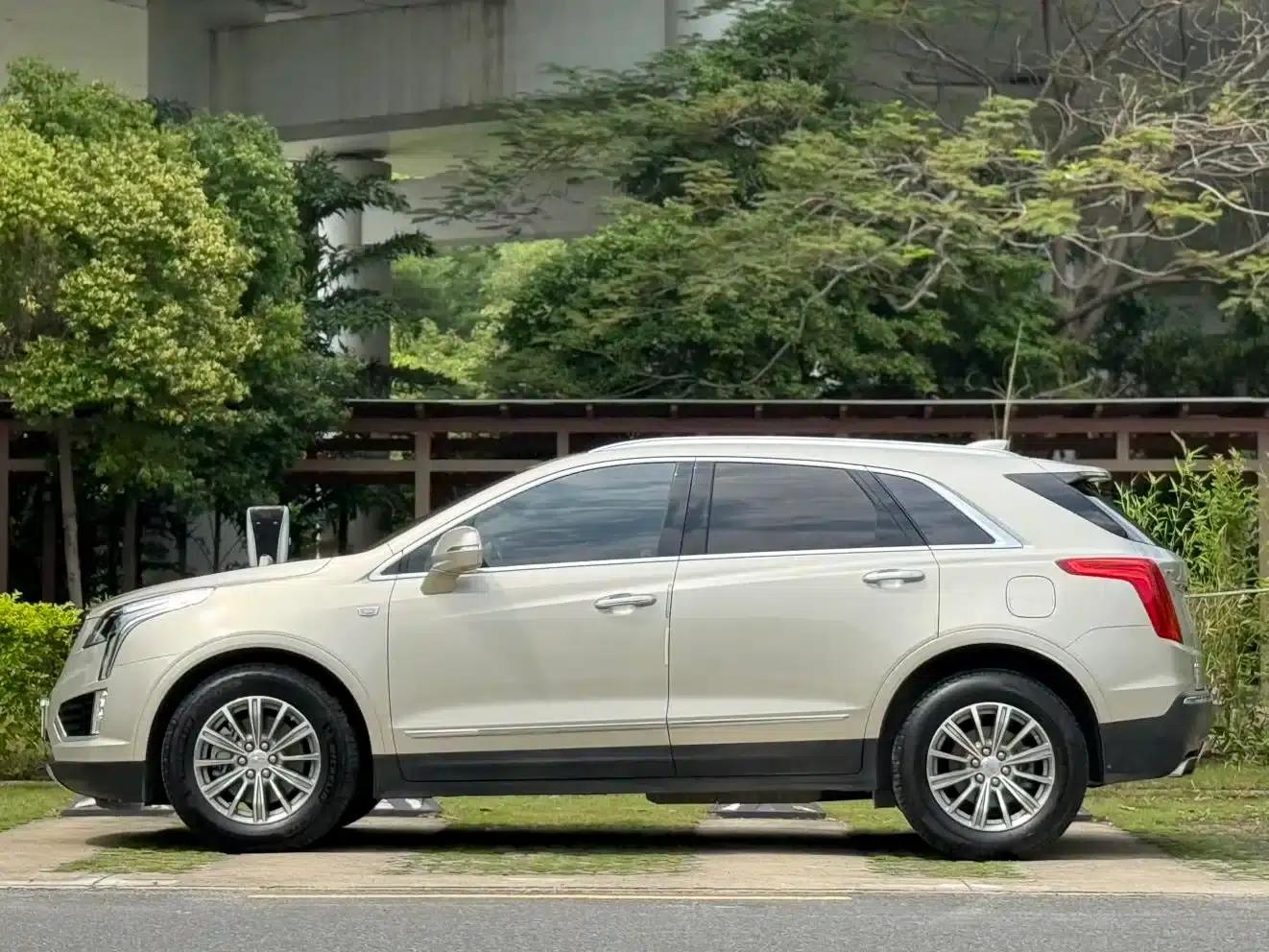 Cadillac XT5 2016 28T AWD Luxury — миниатюра 7