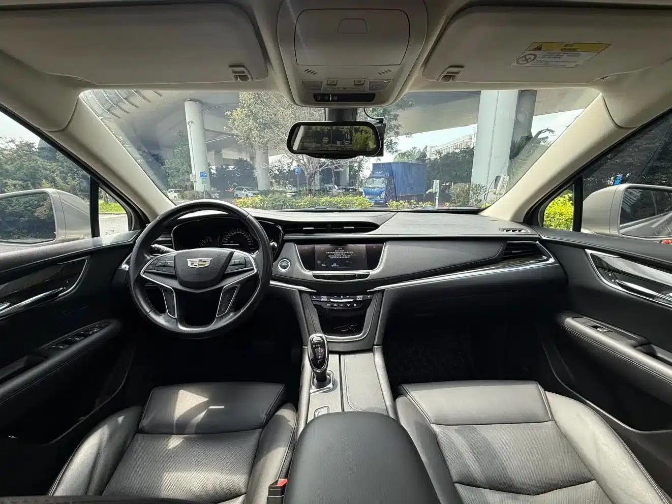 Cadillac XT5 2016 28T AWD Luxury — миниатюра 8