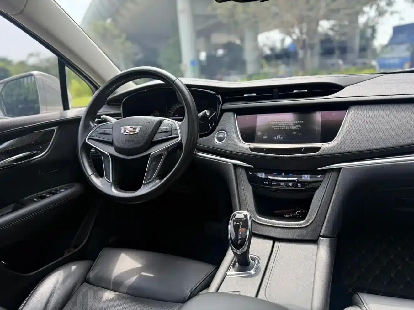 Cadillac XT5 2016 28T AWD Luxury — миниатюра 10