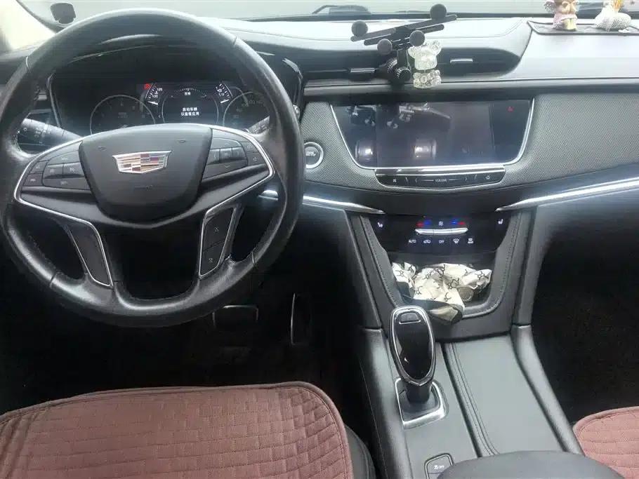 Cadillac XT5 2018 28T AWD Luxury — миниатюра 12