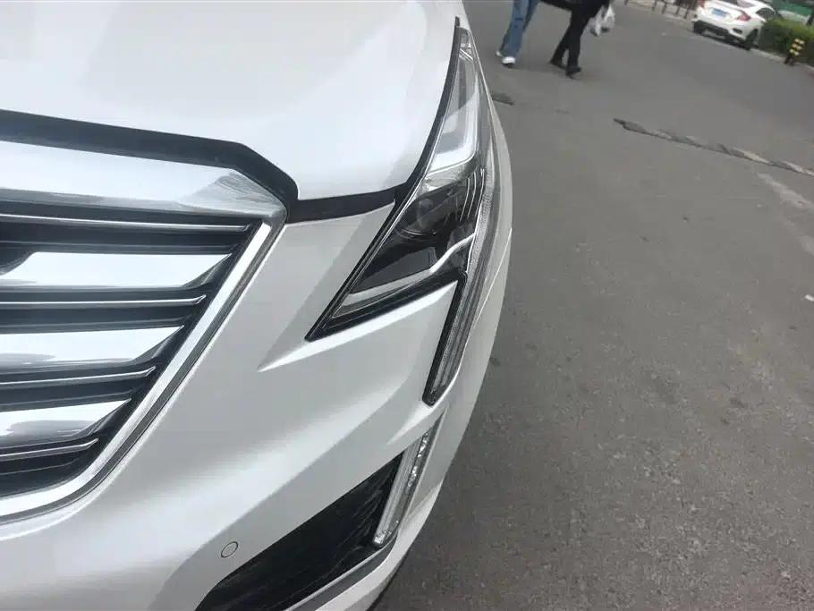Cadillac XT5 2018 28T AWD Luxury — миниатюра 5