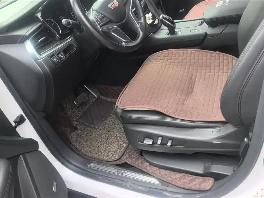Cadillac XT5 2018 28T AWD Luxury — миниатюра 9