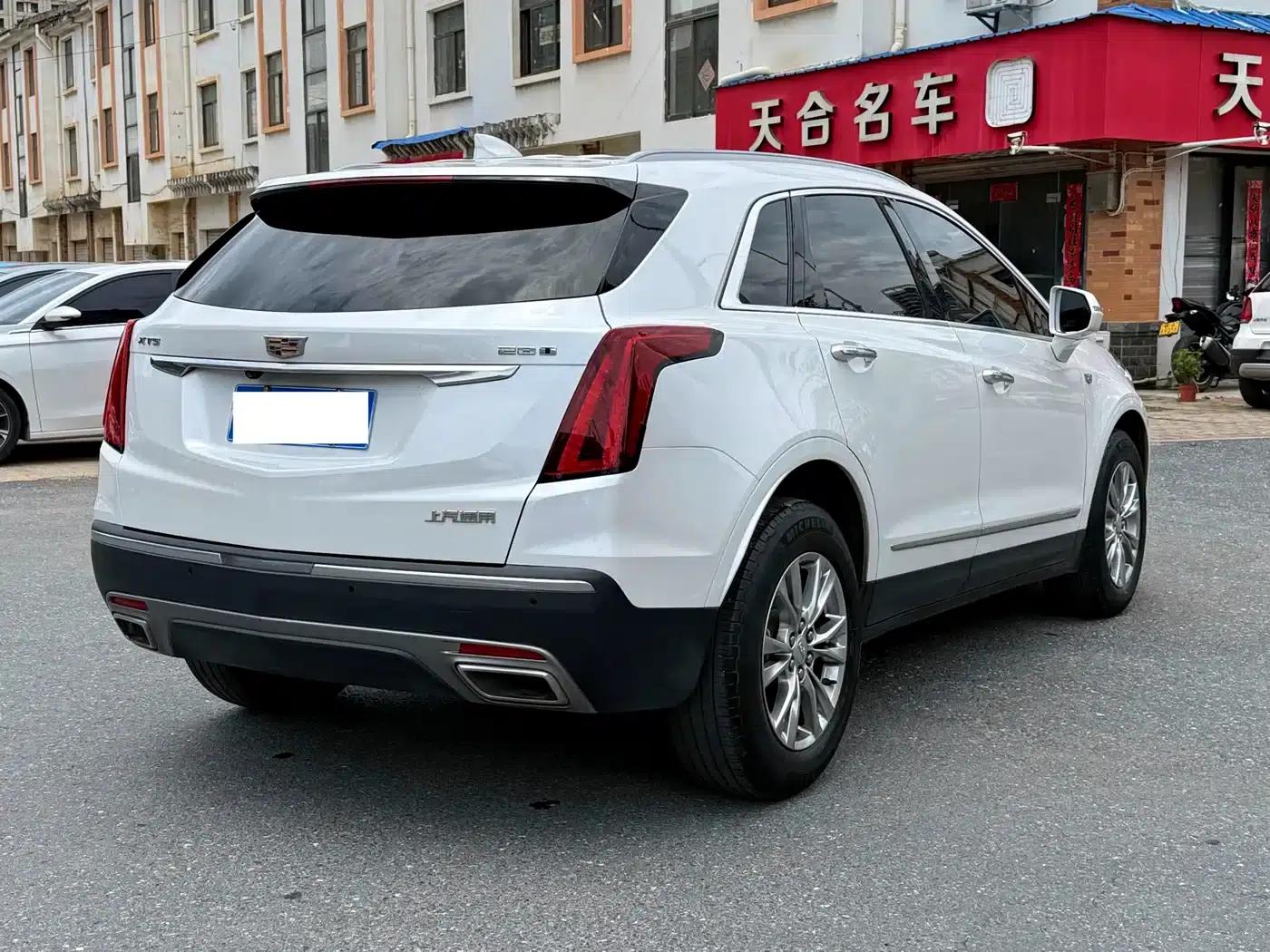Cadillac XT5 2021 2.0T 2WD Luxury — миниатюра 9