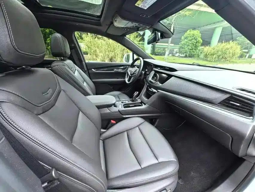 Cadillac XT5 2021 2.0T 2WD Luxury — миниатюра 6
