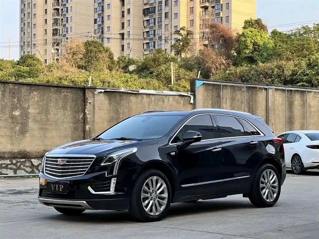 Cadillac XT5 2018 28E AWD Platinum Edition — миниатюра 1
