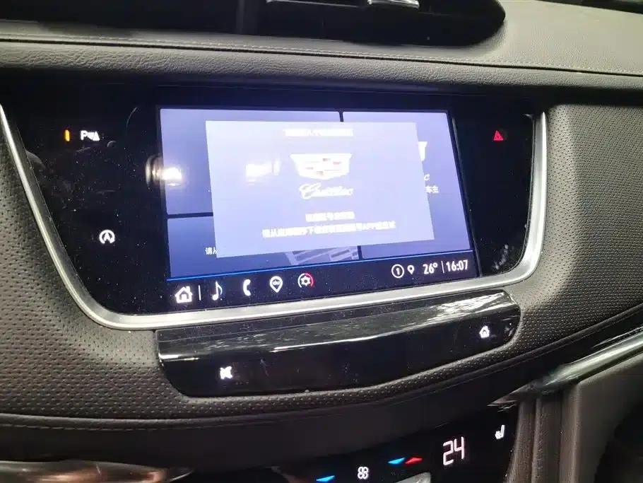 Cadillac XT5 2022 2.0T AWD Luxury (Hummingbird Edition) — миниатюра 13