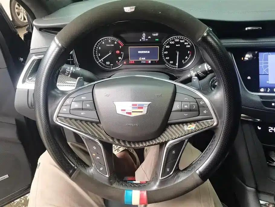 Cadillac XT5 2022 2.0T AWD Luxury (Hummingbird Edition) — миниатюра 15