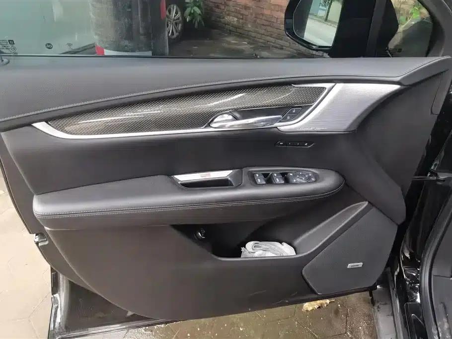 Cadillac XT5 2022 2.0T AWD Luxury (Hummingbird Edition) — миниатюра 7