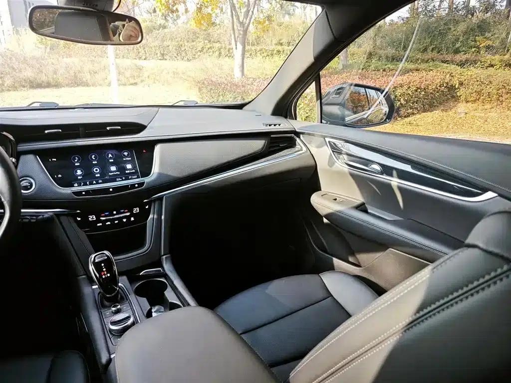 Cadillac XT5 2020 Facelift 28T AWD Luxury — миниатюра 3