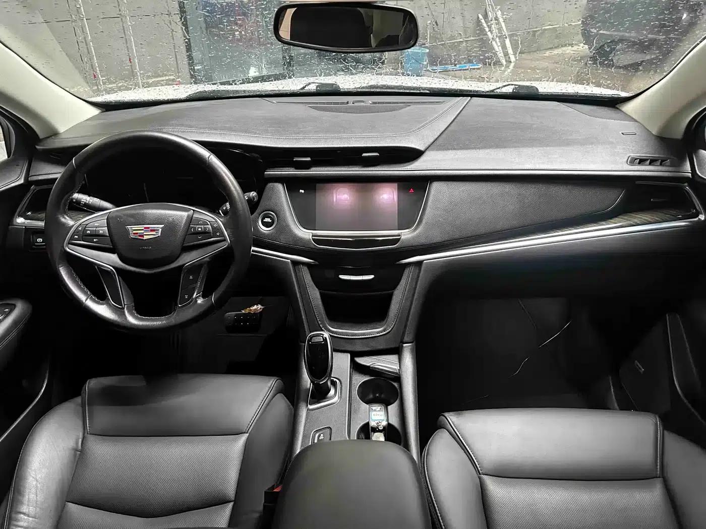 2016 Cadillac XT5 25T Luxury — миниатюра 6