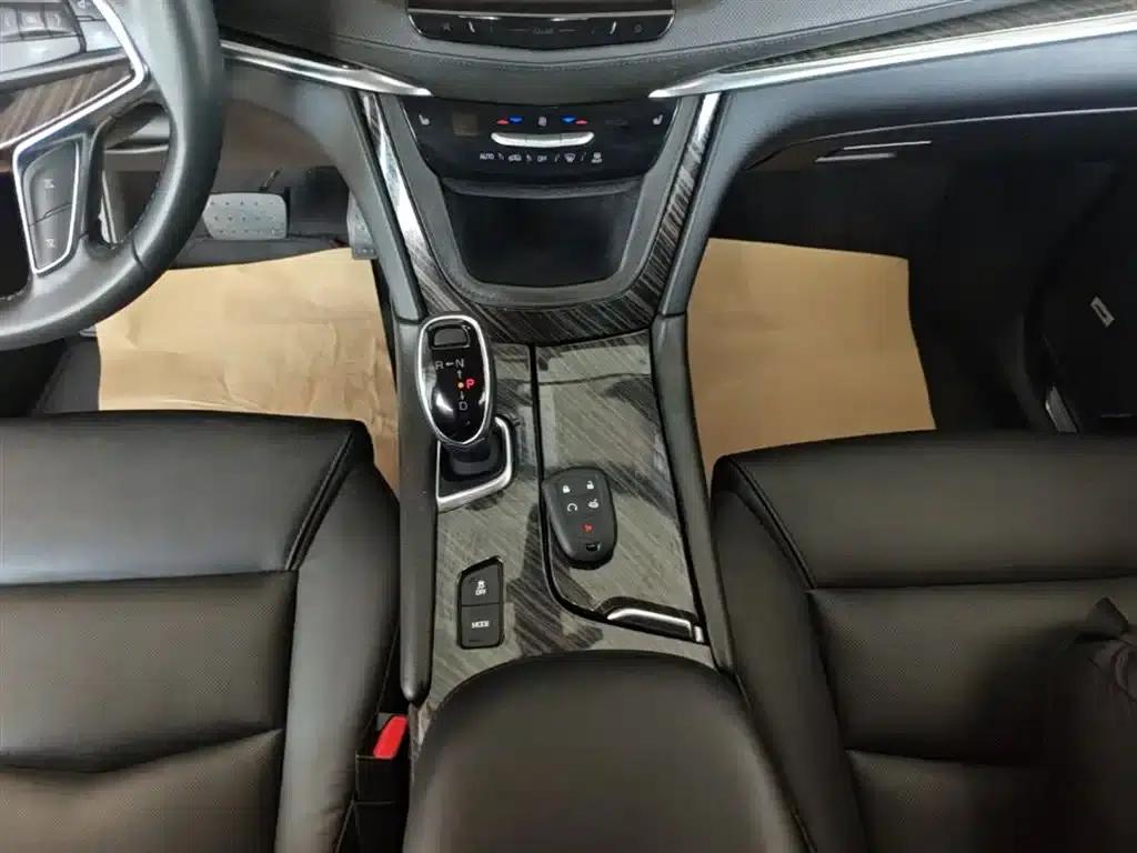 Cadillac XT5 2018 25T Luxury — миниатюра 14