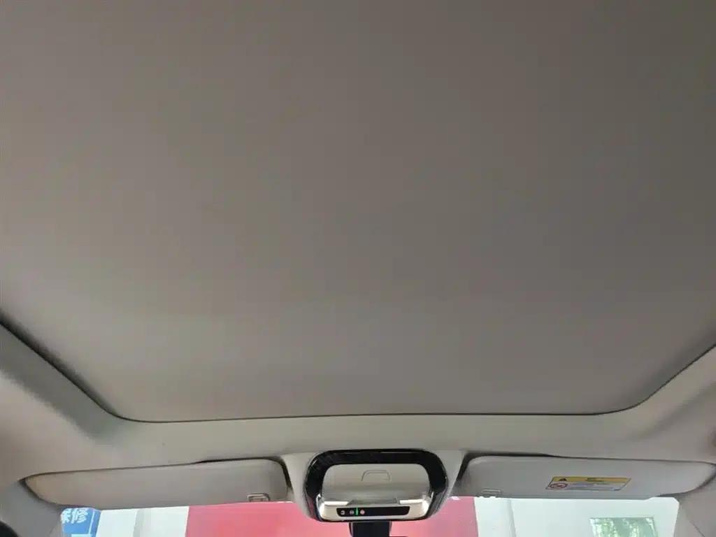 Cadillac XT5 2018 25T Luxury — миниатюра 18