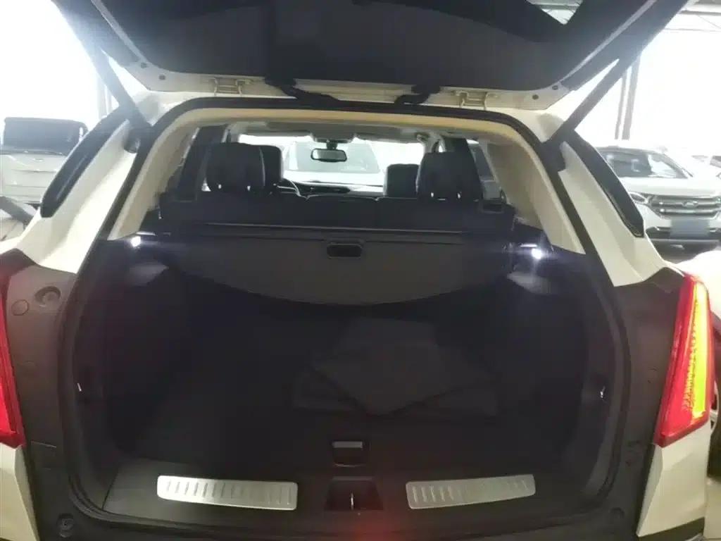 Cadillac XT5 2017 Anniversary Edition 25T Luxury — миниатюра 19