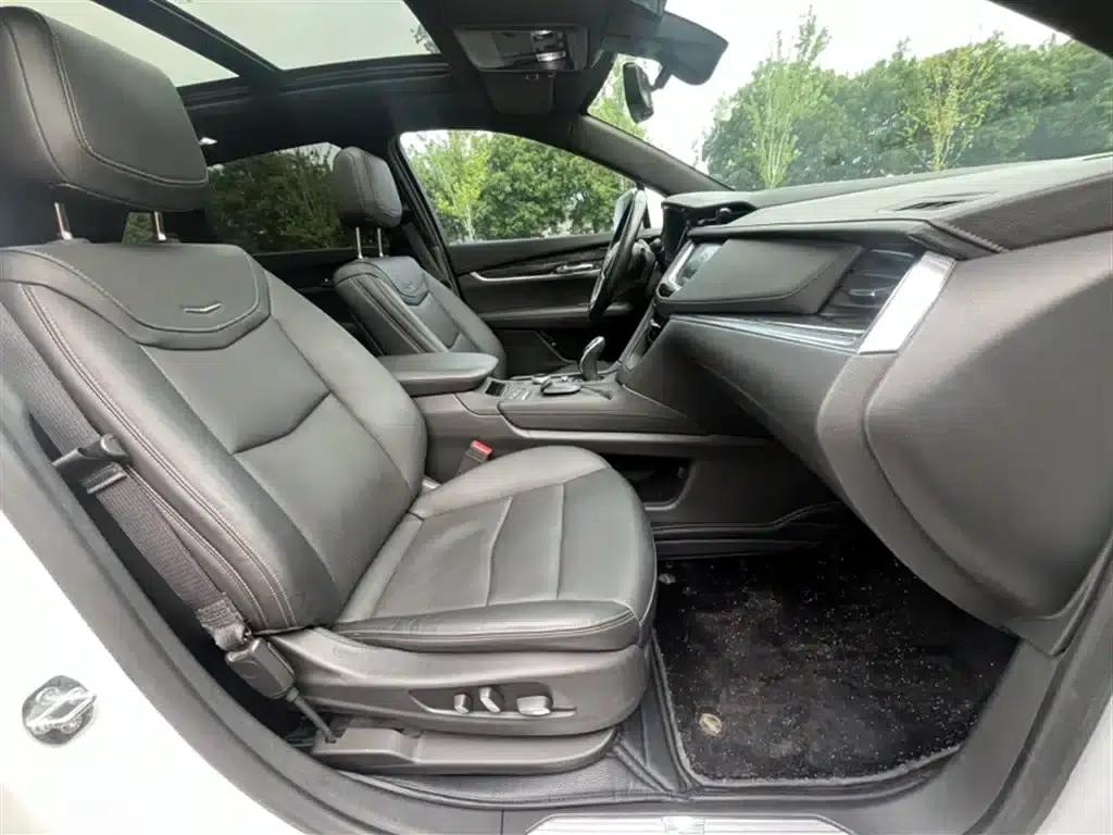 Cadillac XT5 2020 Facelift 28T AWD Luxury — миниатюра 6