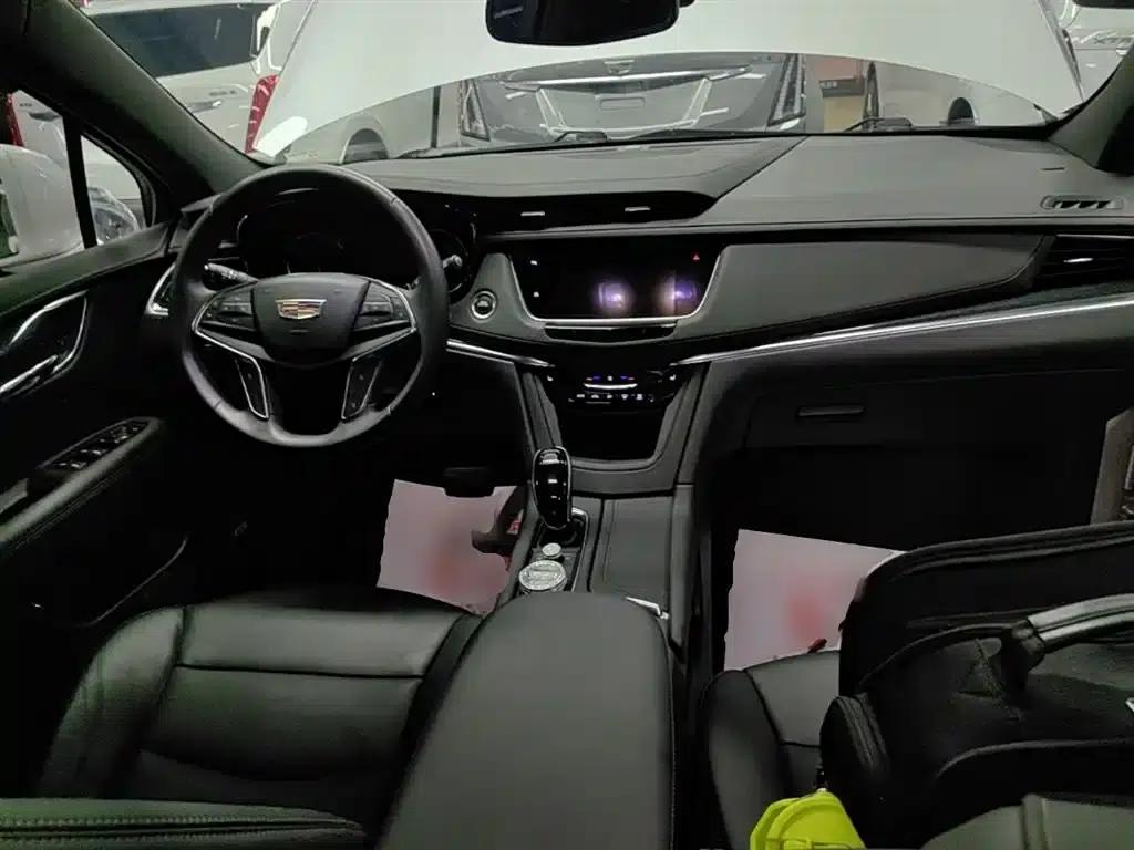 Cadillac XT5 2020 Facelift 28T Luxury — миниатюра 10