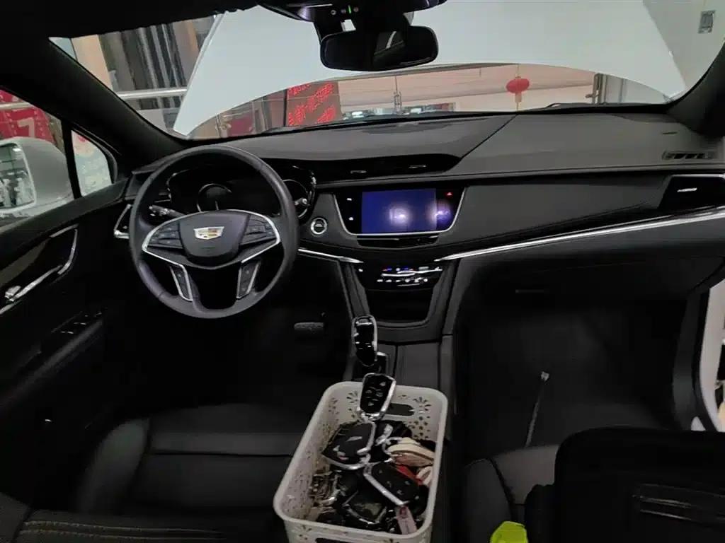 Cadillac XT5 2020 Facelift 28T Luxury — миниатюра 10