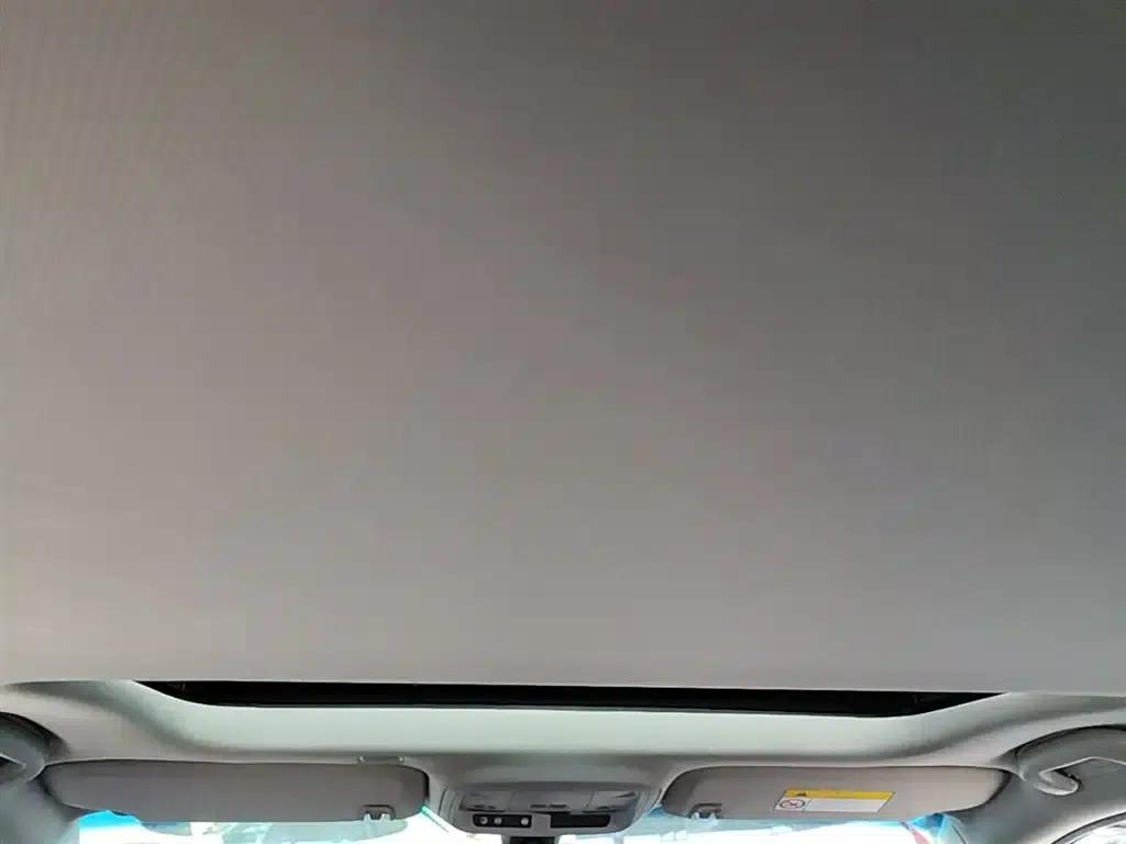 2017 Cadillac ATS-L 28T Technology Edition — миниатюра 25