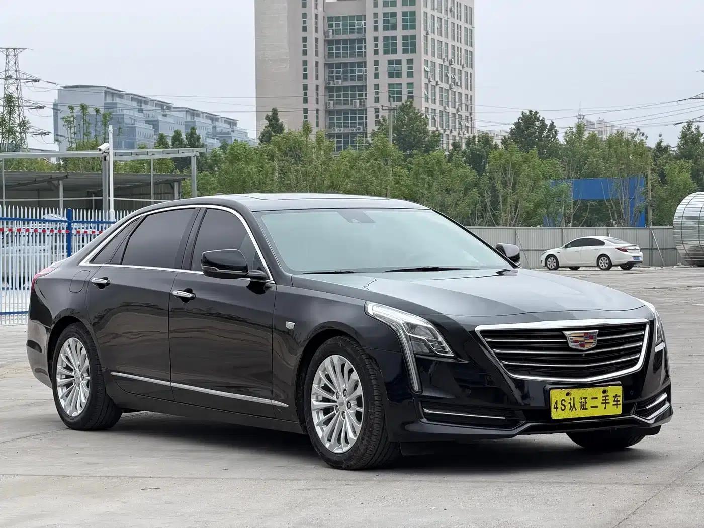 2017 Cadillac CT6 28T Luxury — миниатюра 3