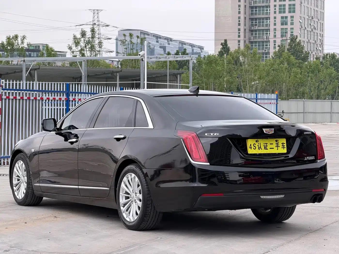 2017 Cadillac CT6 28T Luxury — миниатюра 26