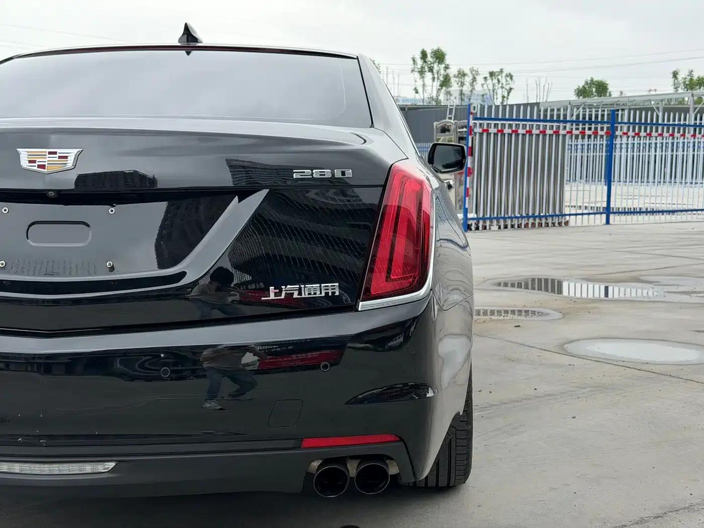 2017 Cadillac CT6 28T Luxury — миниатюра 28