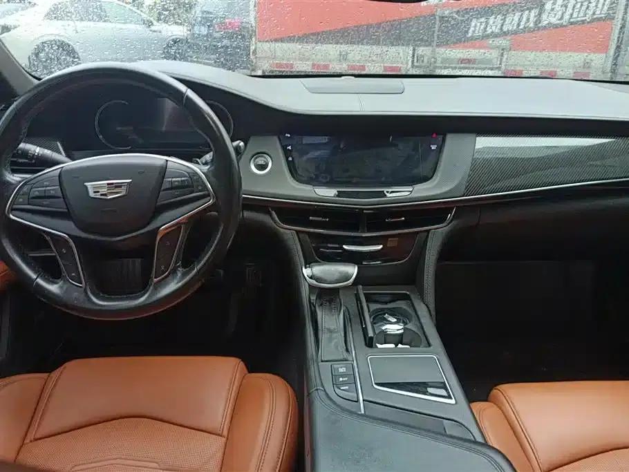 2017 Cadillac CT6 28T Premium — миниатюра 12