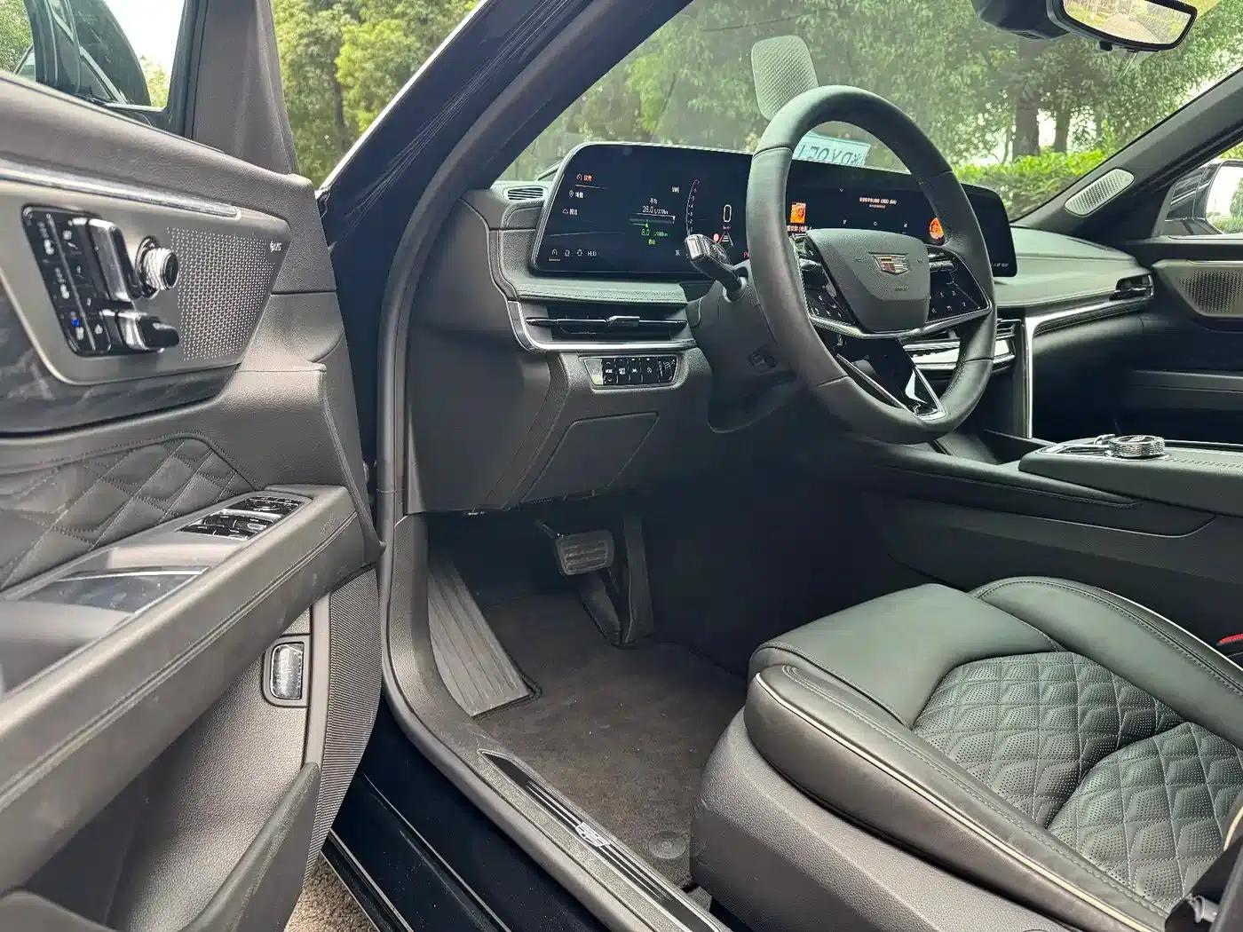 2023 Cadillac CT6 28T Platinum — миниатюра 7