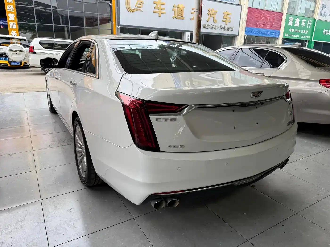 2021 Cadillac CT6 28T Luxury — миниатюра 4