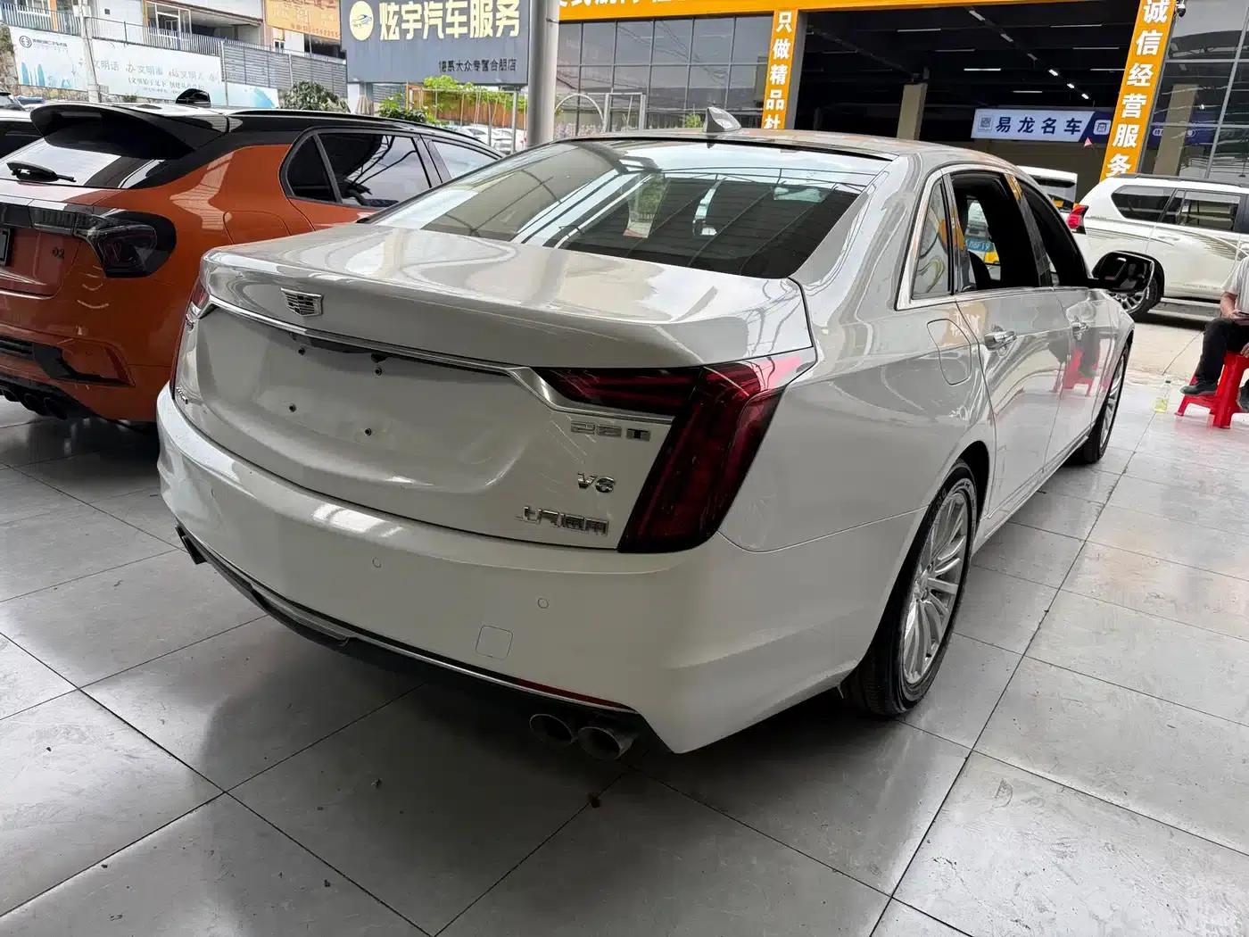 2021 Cadillac CT6 28T Luxury — миниатюра 6