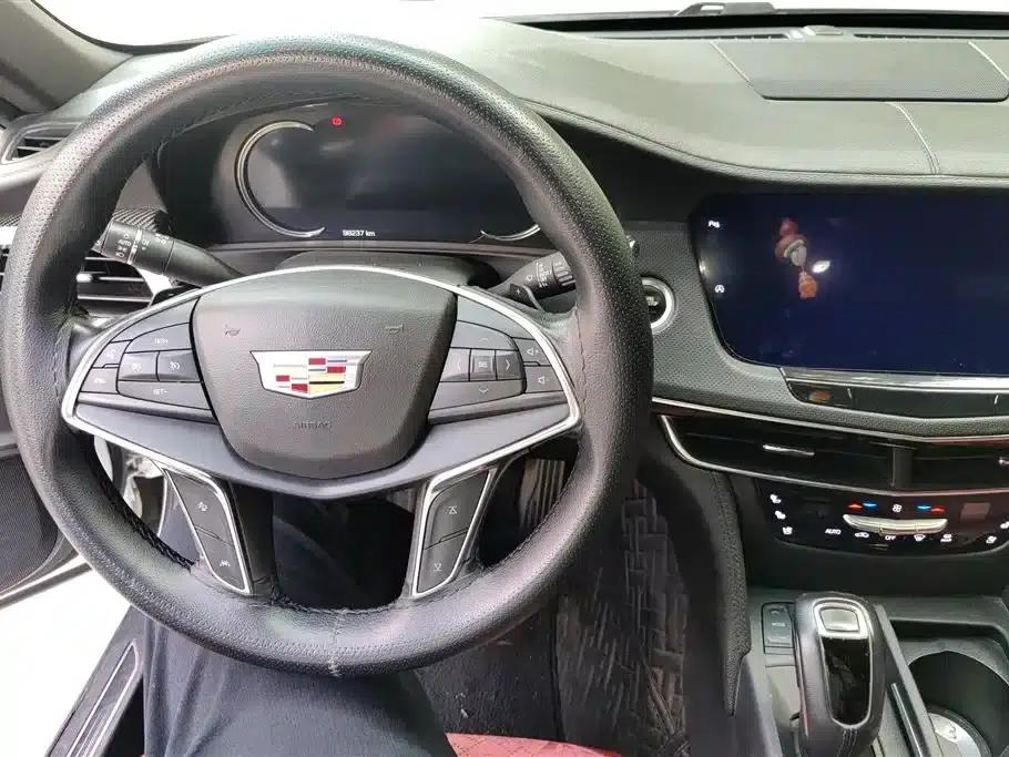 2019 Cadillac CT6 28T Luxury — миниатюра 11