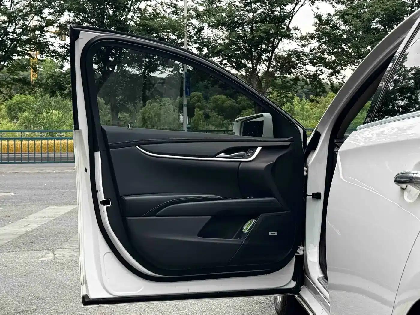 2018 Cadillac XTS 28T Technology Edition — миниатюра 7