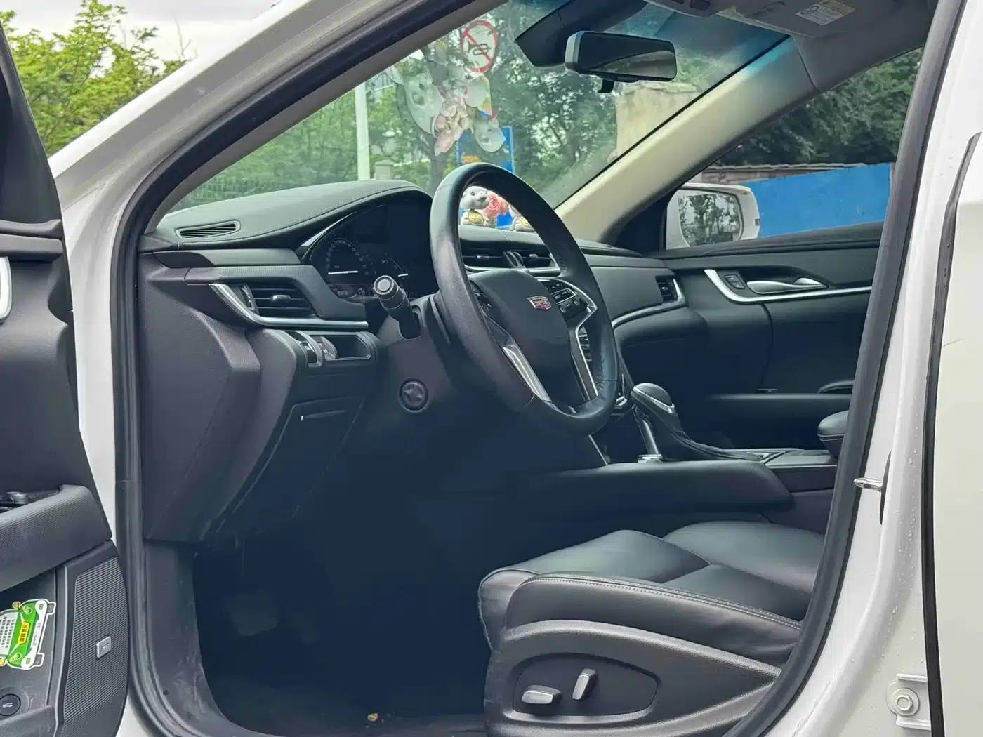 2018 Cadillac XTS 28T Technology Edition — миниатюра 8