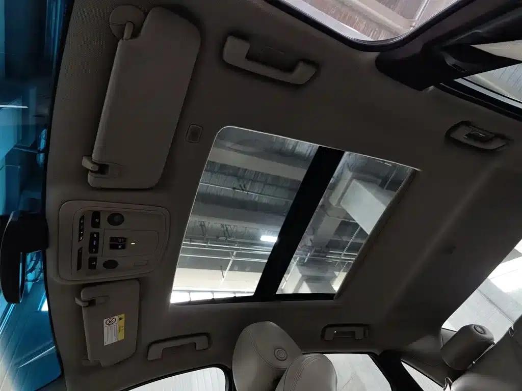 2017 Cadillac XTS 28T Technology Edition — миниатюра 14