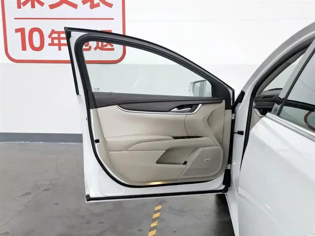 2017 Cadillac XTS 28T Technology Edition — миниатюра 8