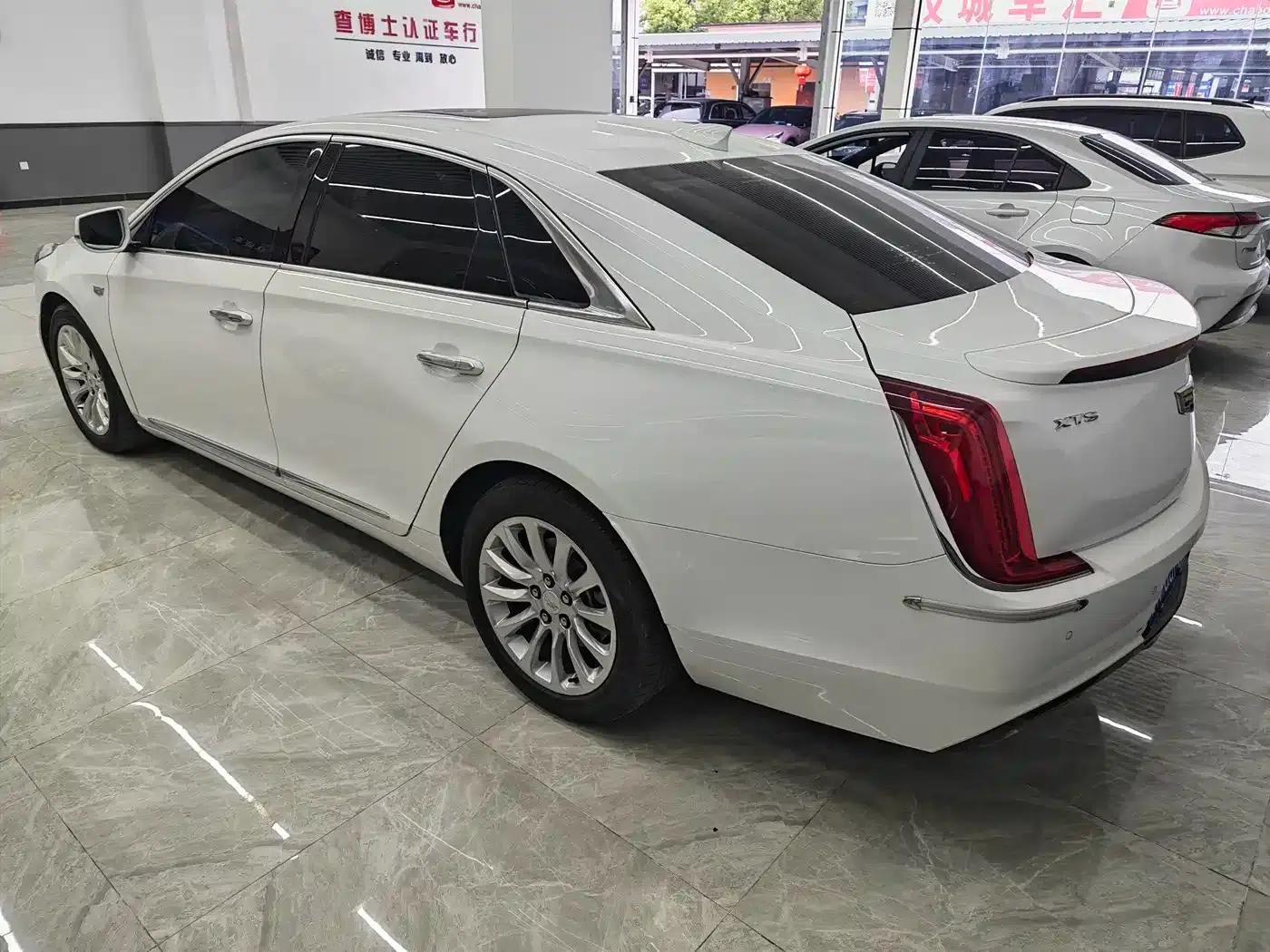 2018 Cadillac XTS 28T Elite — миниатюра 18
