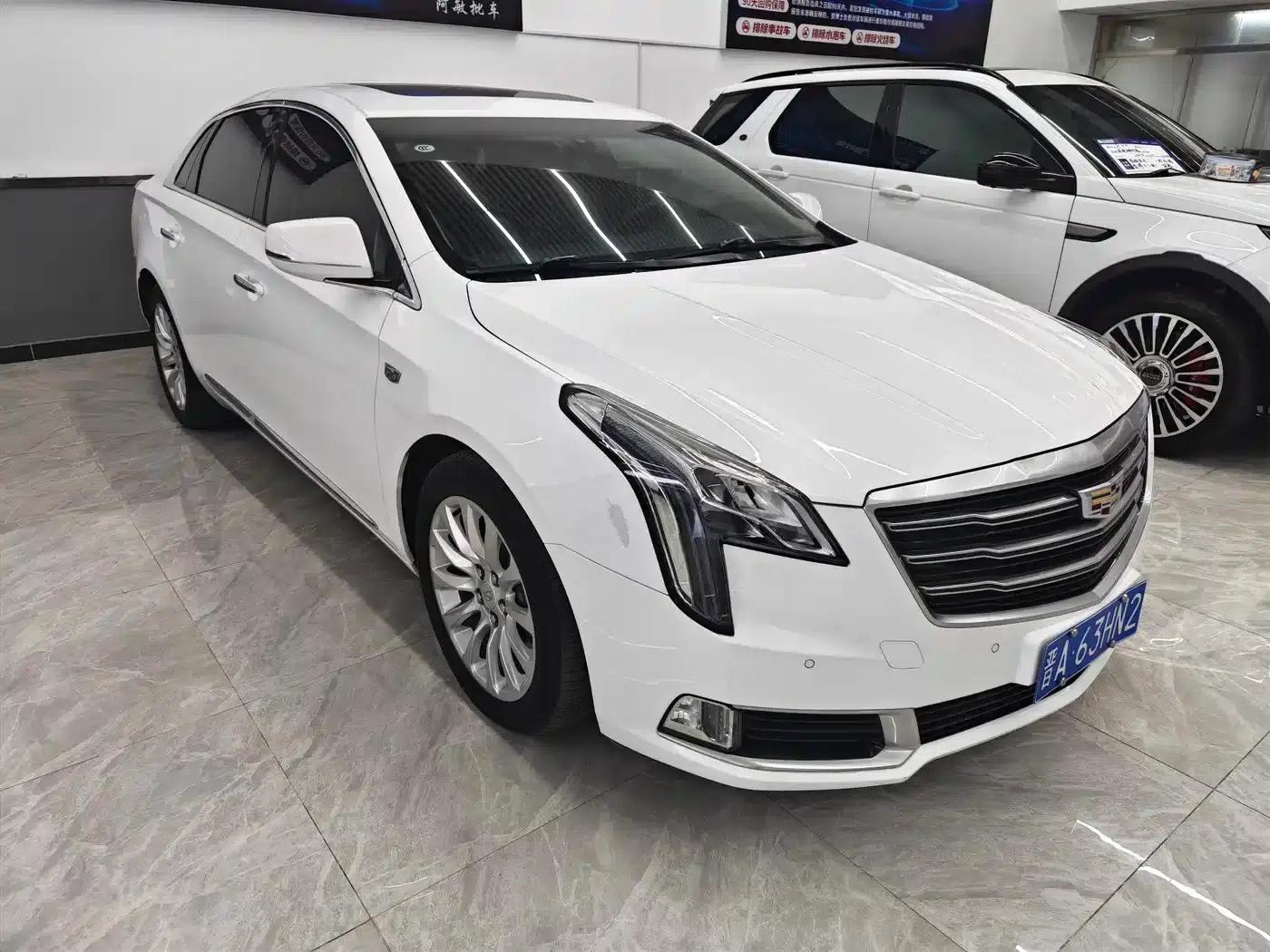 2018 Cadillac XTS 28T Elite — миниатюра 3