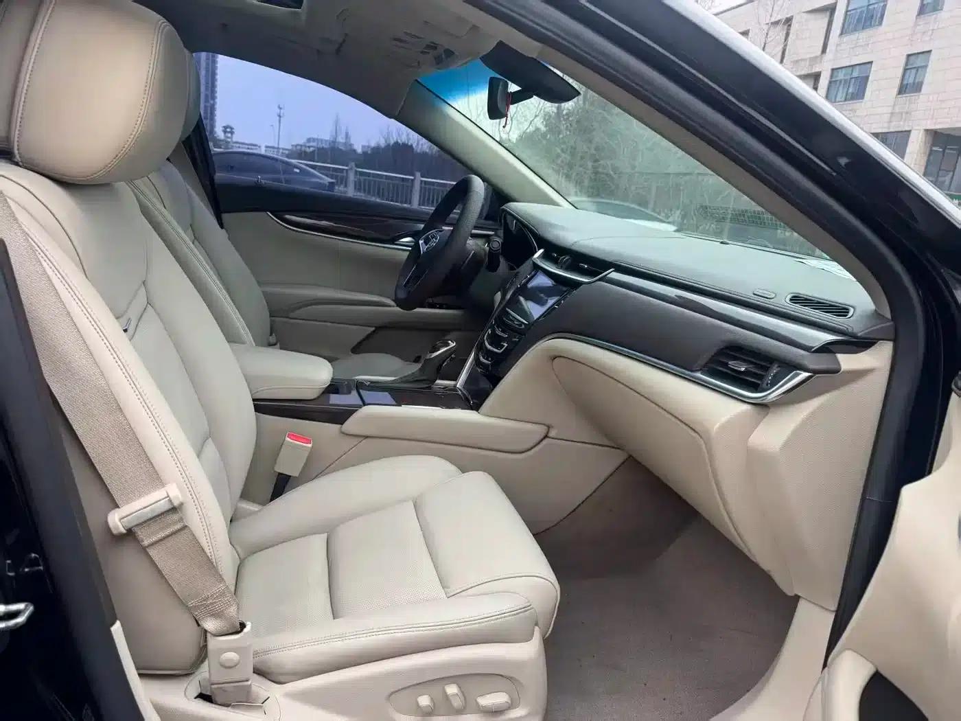 2013 Cadillac XTS 28T Luxury — миниатюра 11