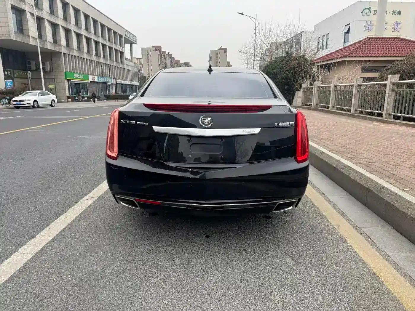 2013 Cadillac XTS 28T Luxury — миниатюра 8