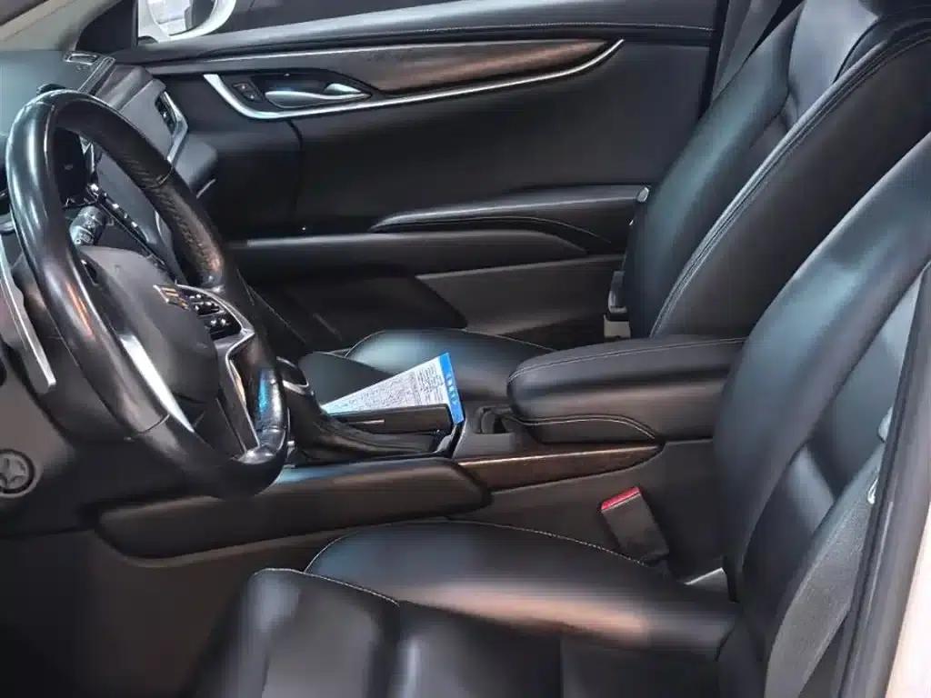 2018 Cadillac XTS 28T Technology Edition — миниатюра 12