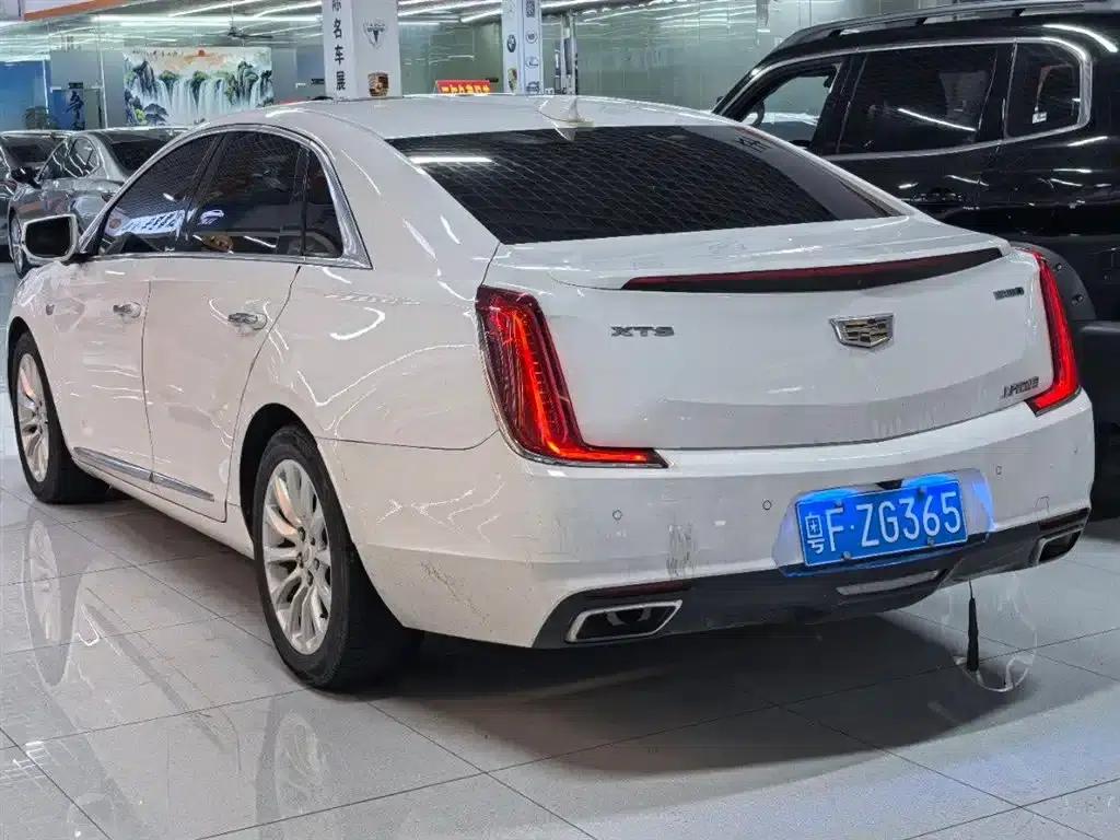 2018 Cadillac XTS 28T Technology Edition — миниатюра 6