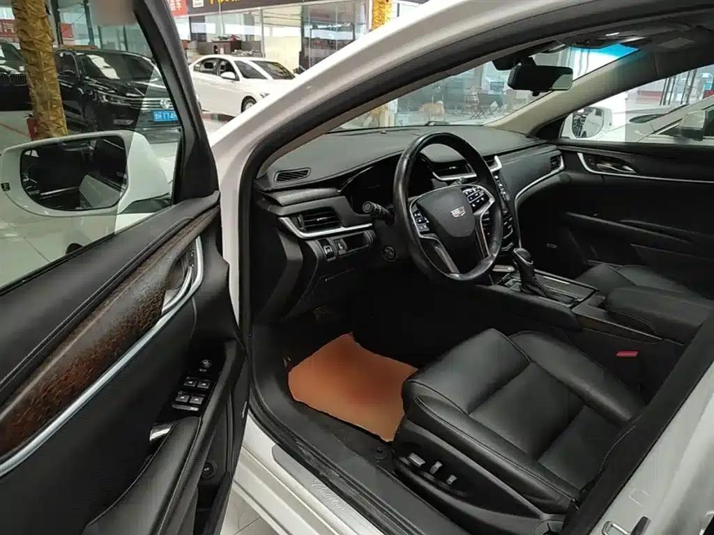 2018 Cadillac XTS 28T Elite — миниатюра 12