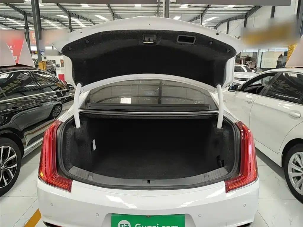 2018 Cadillac XTS 28T Elite — миниатюра 15