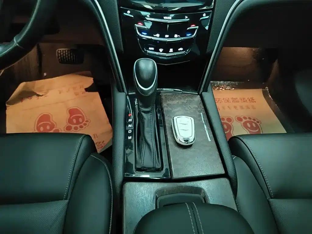 2018 Cadillac XTS 28T Elite — миниатюра 10