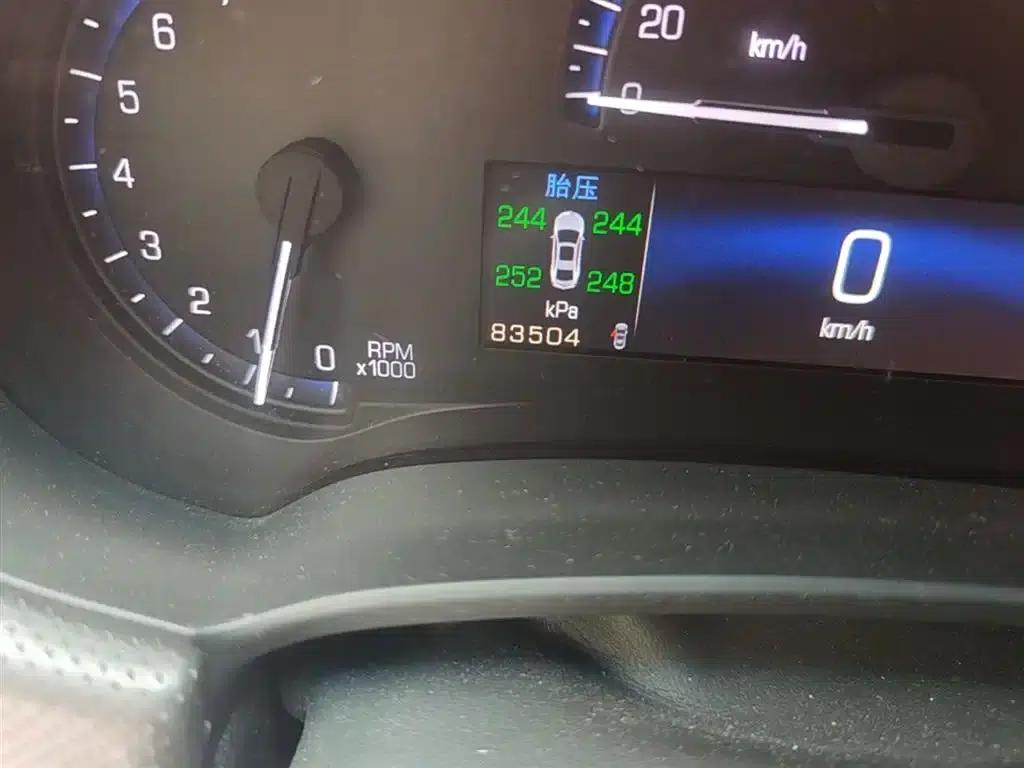 2014 Cadillac XTS 28T Luxury — миниатюра 5