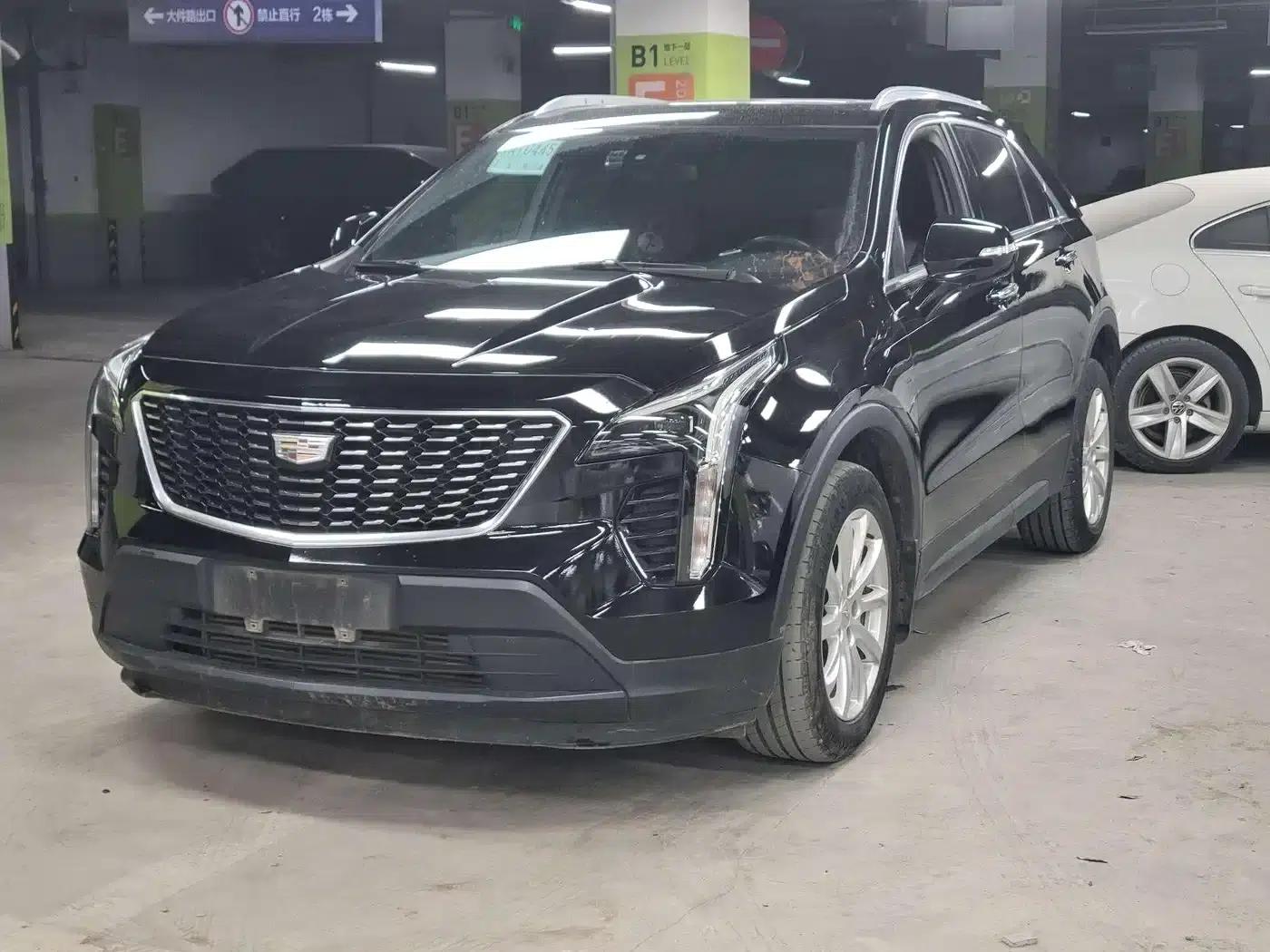 Cadillac XT4 2022 28T 2WD Fashion Edition — миниатюра 1